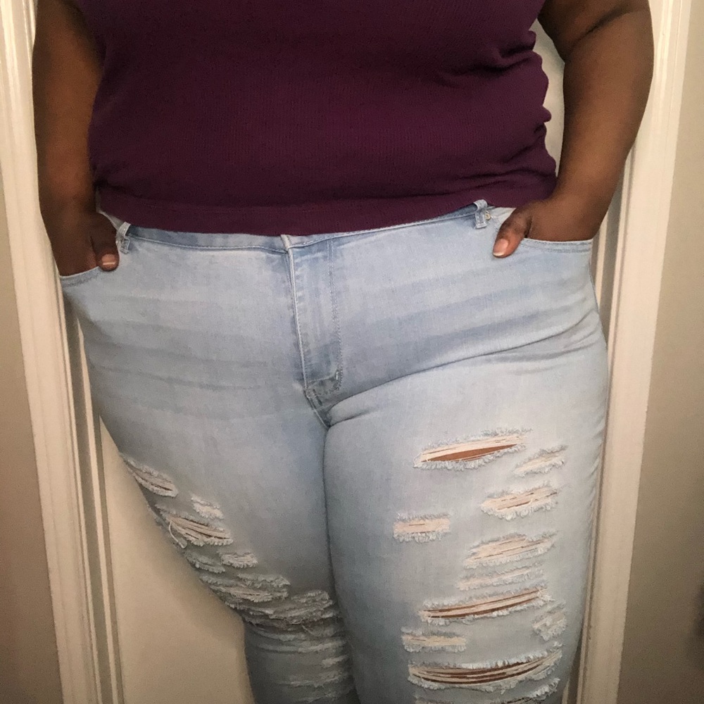 Distressed Stretch Jeans